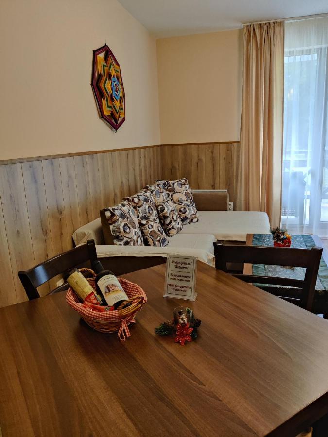 IV Apartment In The Wonderful Rhodope Mountain 스몰랸 외부 사진