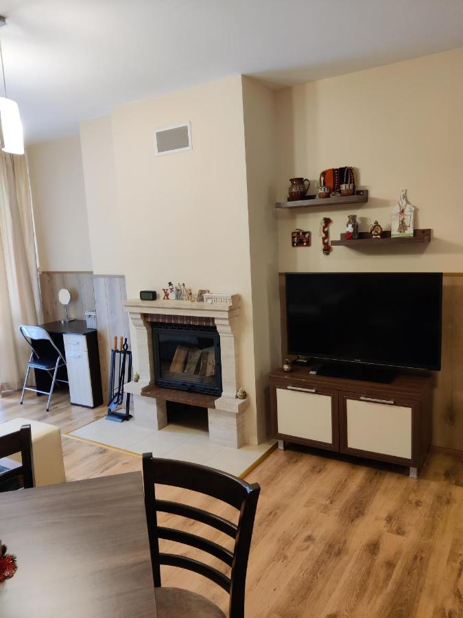 IV Apartment In The Wonderful Rhodope Mountain 스몰랸 외부 사진